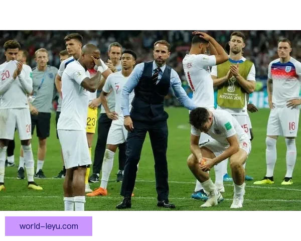 世界杯热潮再起，欧洲豪门争夺超级球星引关注