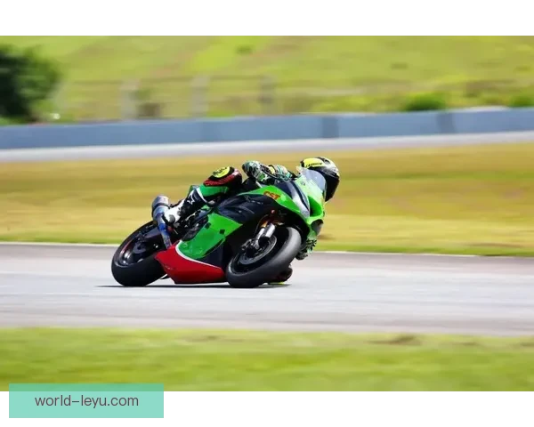 摩托车大奖赛新赛季前瞻：车手阵容更新与技术革新全面解析